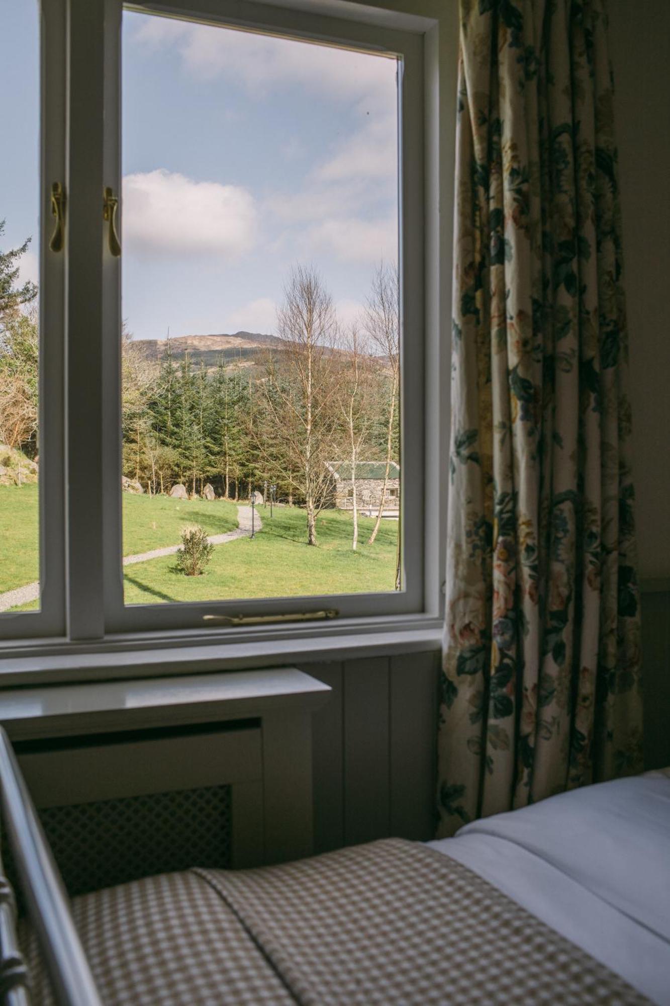 Mossie'S Bed & Breakfast Adrigole Екстериор снимка